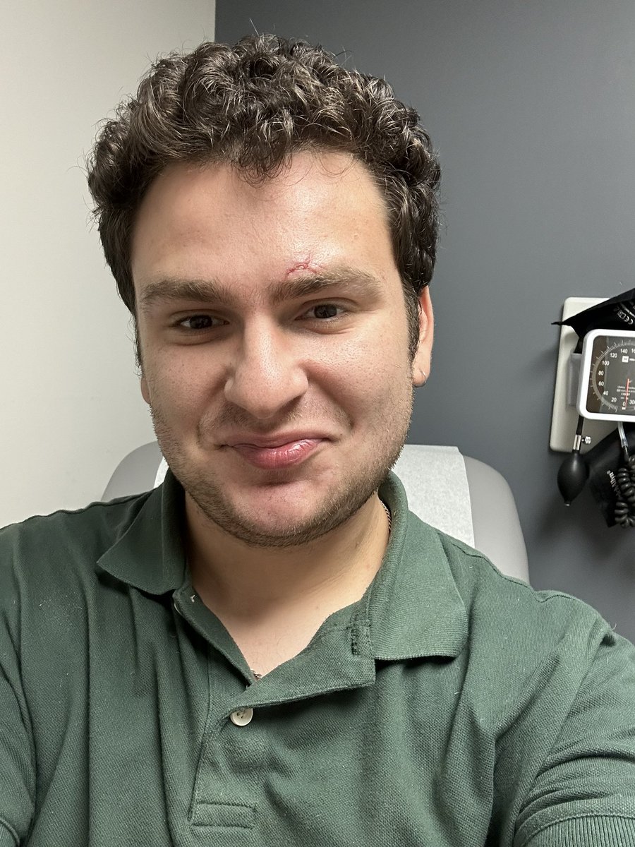 Evan Grollman tweet media