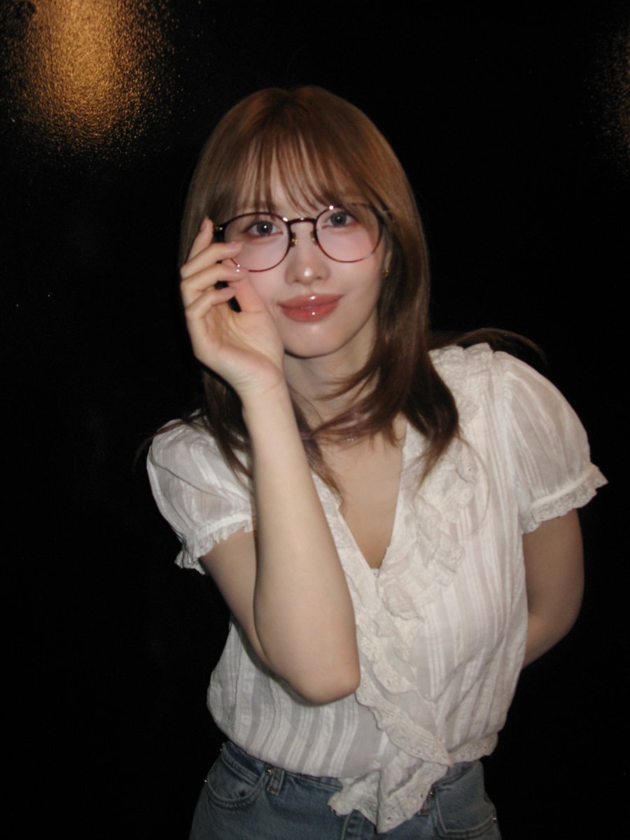 MOMO SUPPORT UNIT tweet media