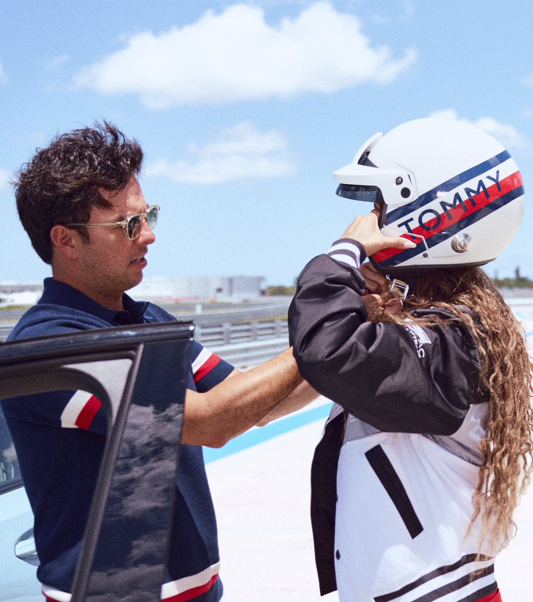 autoracing365's tweet image. Para los haters que se molestan porque USA  tiene 3 Grande Premios les informo que se esta planeando un cuarto...

Y por si no saben mas del 80% de los patrocinadores de los 11 equipos de la Formula 1 son Estadounidenses. 

Asi que se aguantan!! 
#F1 #MiamiGP