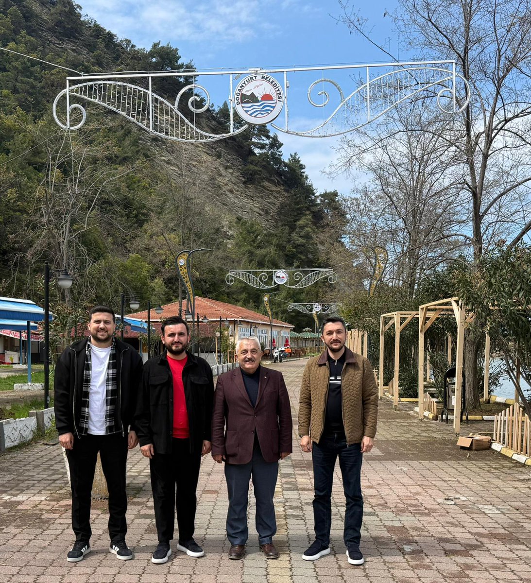 Arnavutköy belediyemiz Özel kalemin de çalışan Ömer kardeşimiz ve arkadaşlarının misafir ettik