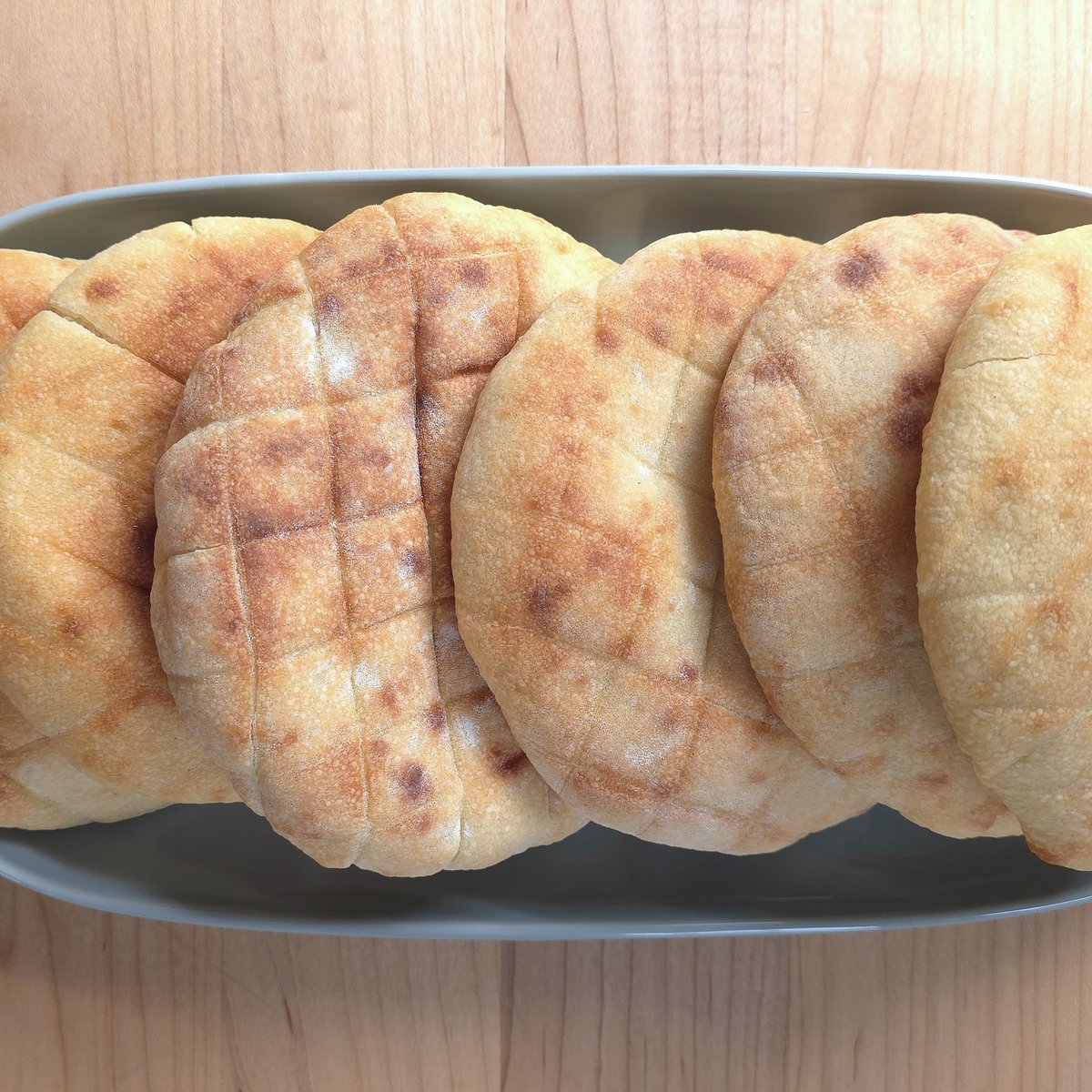 Breadtopia tweet media