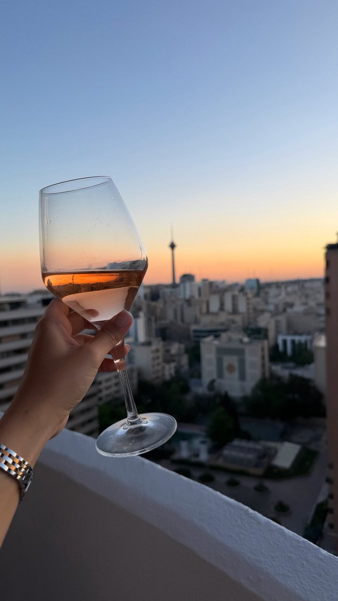 تهران من ￼￼🍷