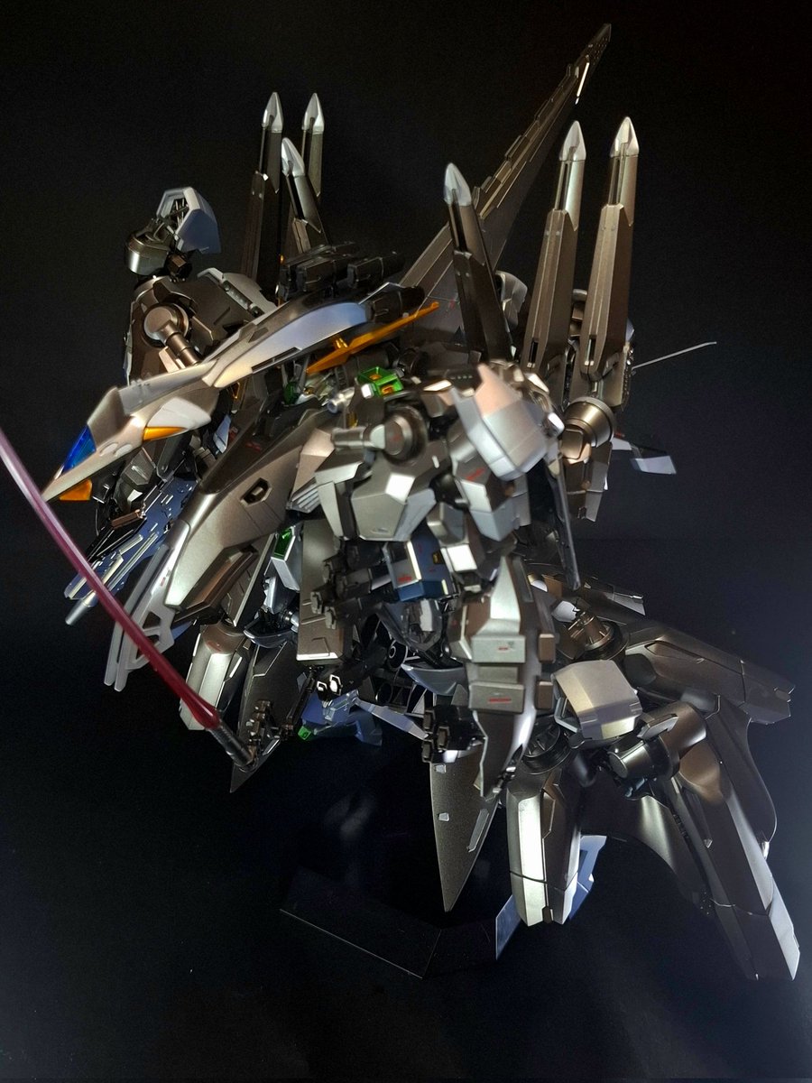 AMhipAfD2Ly6Dxh's tweet photo. HGアリュゼウス作成しました。
私の体感ですが、下手なMGなんかより遥かに大変です。
というか、全塗装するのが過去一キツかったです。
ホントに全塗装するなら覚悟を決めてください。マジでキツいです。
足と手、細かすぎです
塗装はいつもの秋葉原工作室さんにて後程ガンスタさんにも投稿します https://t.co/hYXH9nHmRH