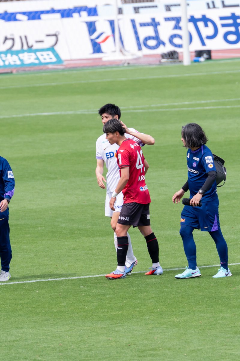 える tweet media