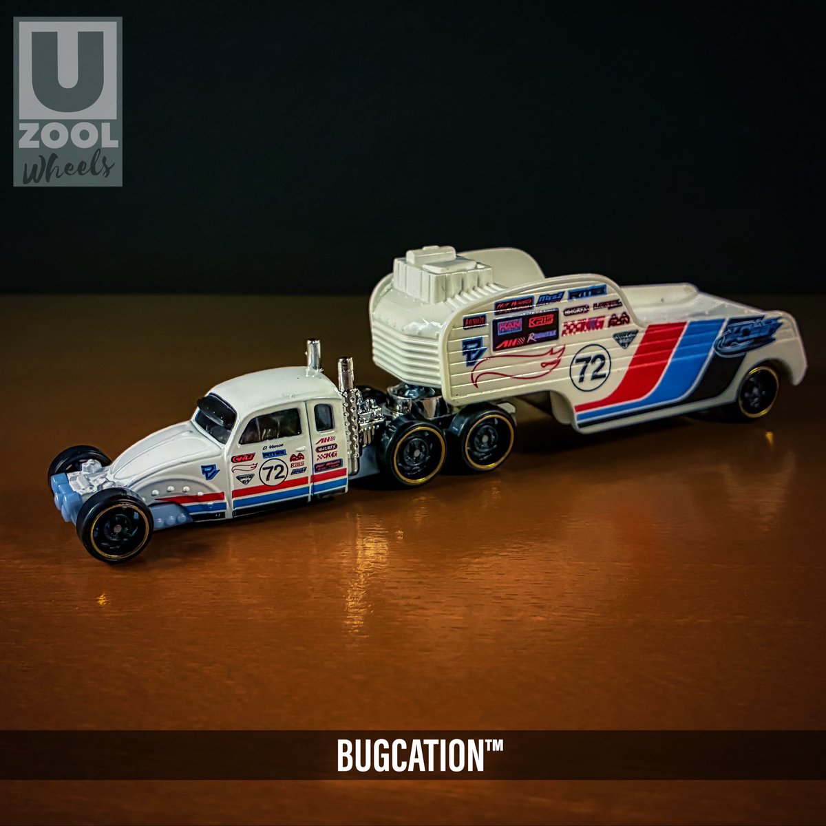 トラクターとトレーラーのミニカー フランス製 レア BUGCATION™︎ (2026) Track Fleetのフォルクスワーゲンビートルを
