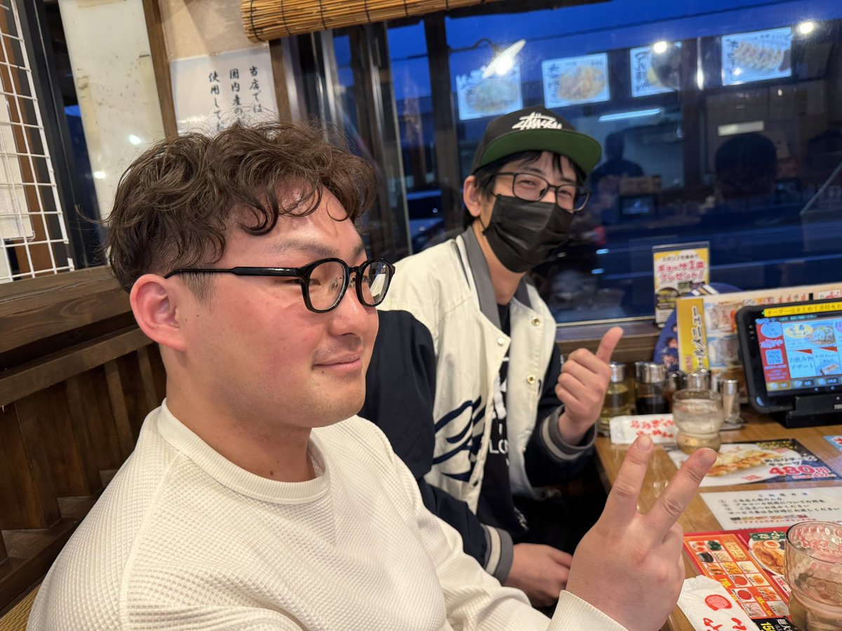 らふ tweet media
