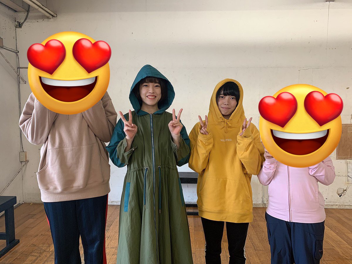 配信ありがとうございました！
スリル14ぶりのまりっぺと姉妹役かも…？
また一緒に作品に出れるの嬉しい🥳

ダンスの振り入れも始まりました😱
今後の動きに乞うご期待です！

何年前とは言いませんが懐かしの写真👀
あんまり変わってない気はする…
