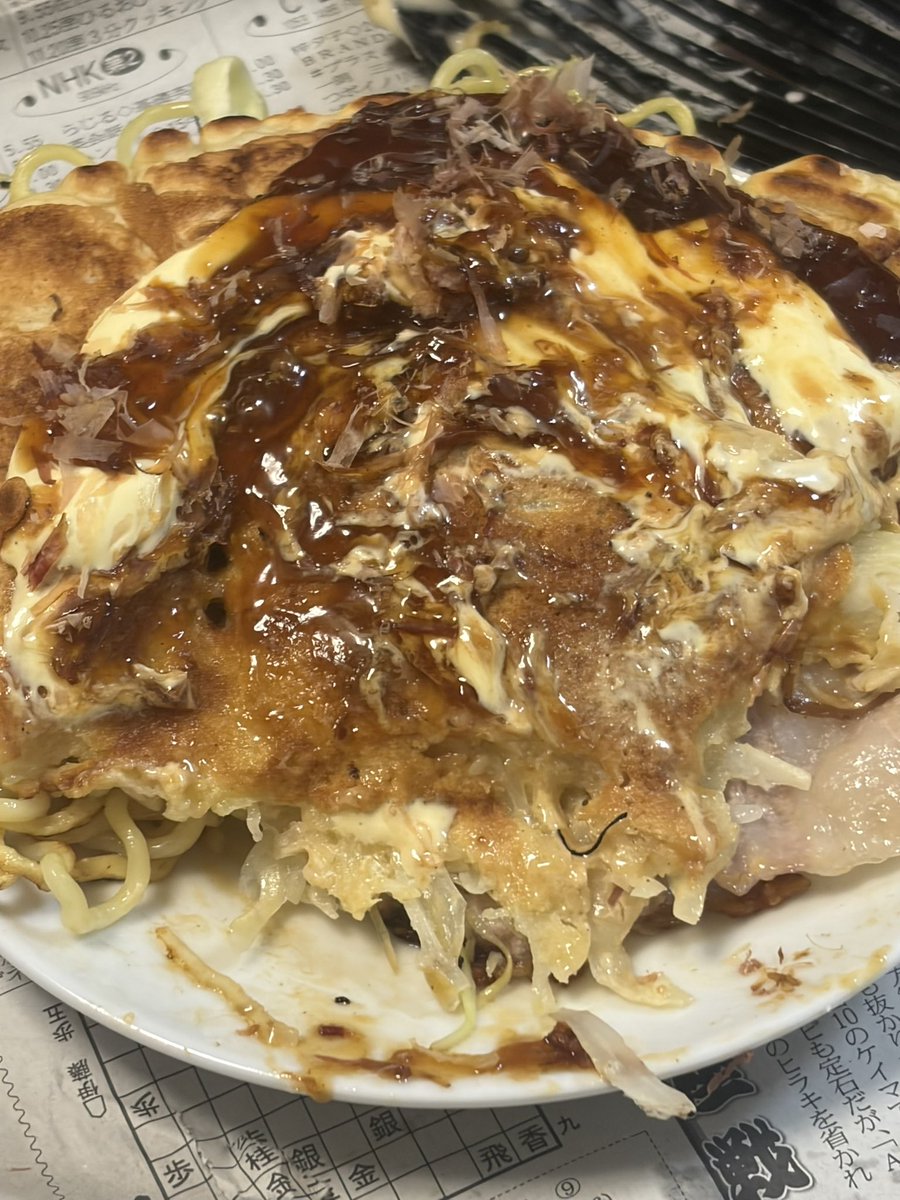 本日の麻雀のお供は広島お好み焼き。