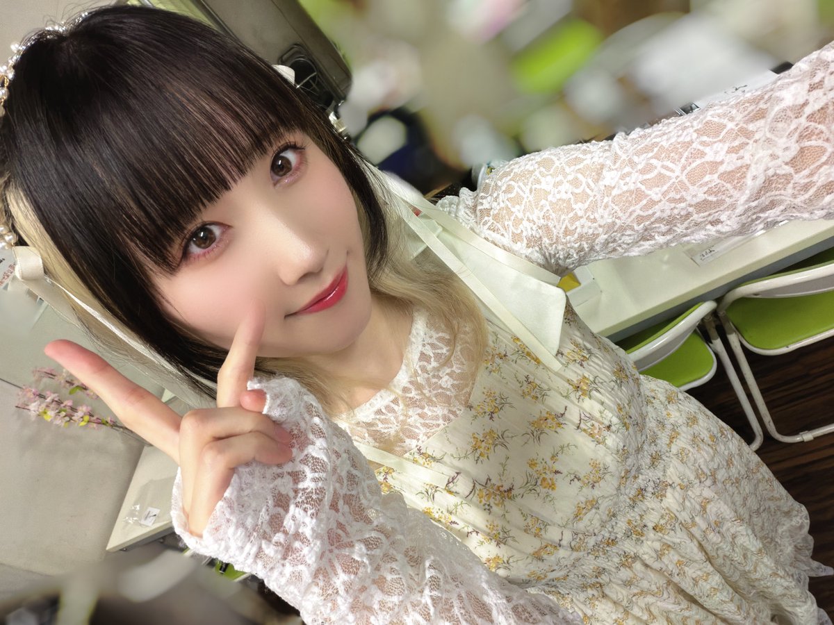 内山 悠里菜 tweet media