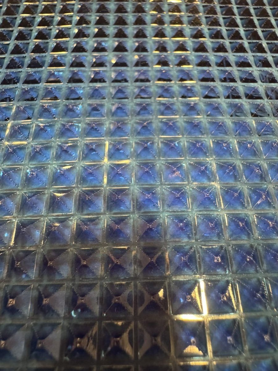 psychedelic_bay's tweet photo. LSD gel tabs (also called gel acid tabs, windowpanes,gelatin tabs) are a form of lysergic acid diethylamide (LSD), a potent classic psychedelic. The LSD is mixed into a gelatin base, which is then molded or cut into small squares or other shapes, similar to blotter paper #drugtwt https://t.co/PVIdyjWTdv