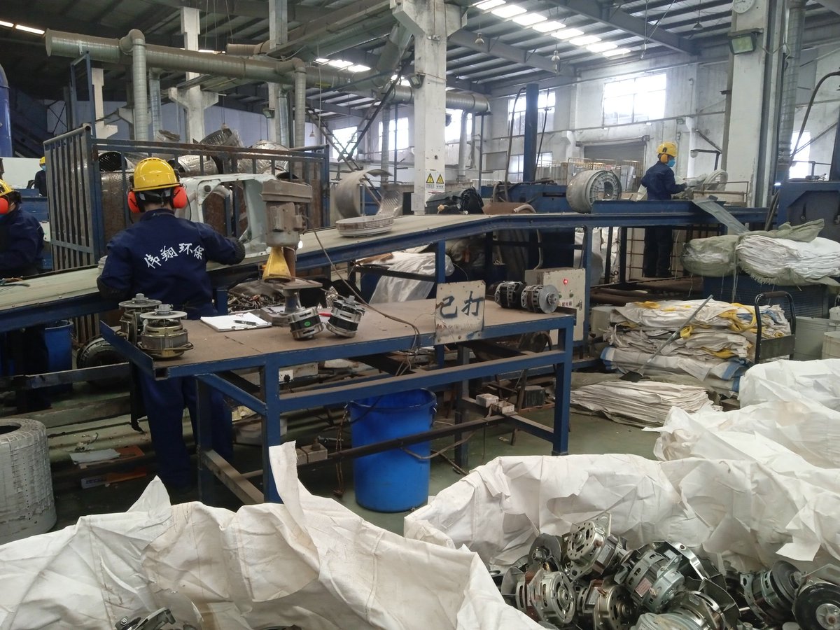 romanrl87's tweet image. El verdadero cambio ocurre cuando los residuos vuelven al sistema productivo.

#EconomiaCircular #IndustriaSustentable #Reciclaje #VidaCircular 

@ACN_Cuba @citmaciego @citmacuba