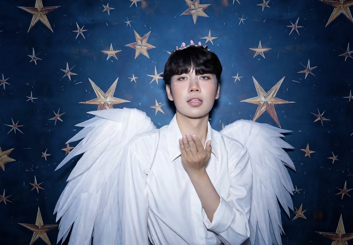 Tanlocnguyn1707's tweet image. "Sao sa lấp lánh bầu trời, còn em thì lỡ sa lời yêu anh."🥰😘😍🌹
📸Photo: Linh Linh Photobooth 
#LocTho #photobooth #model #trending