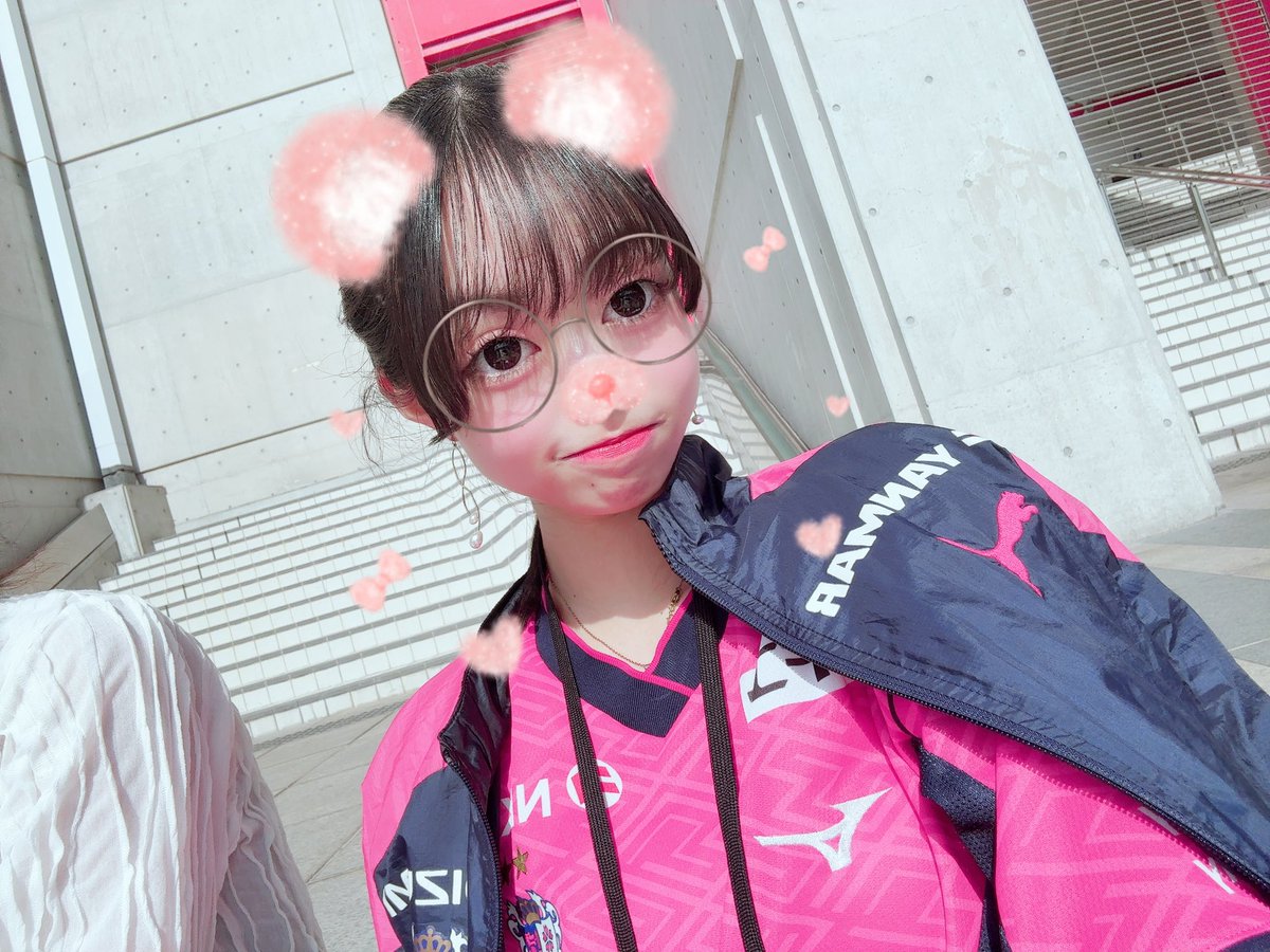 🌸セレッソ大阪vs京都サンガF.C. このウインドブレーカーお兄ちゃんに