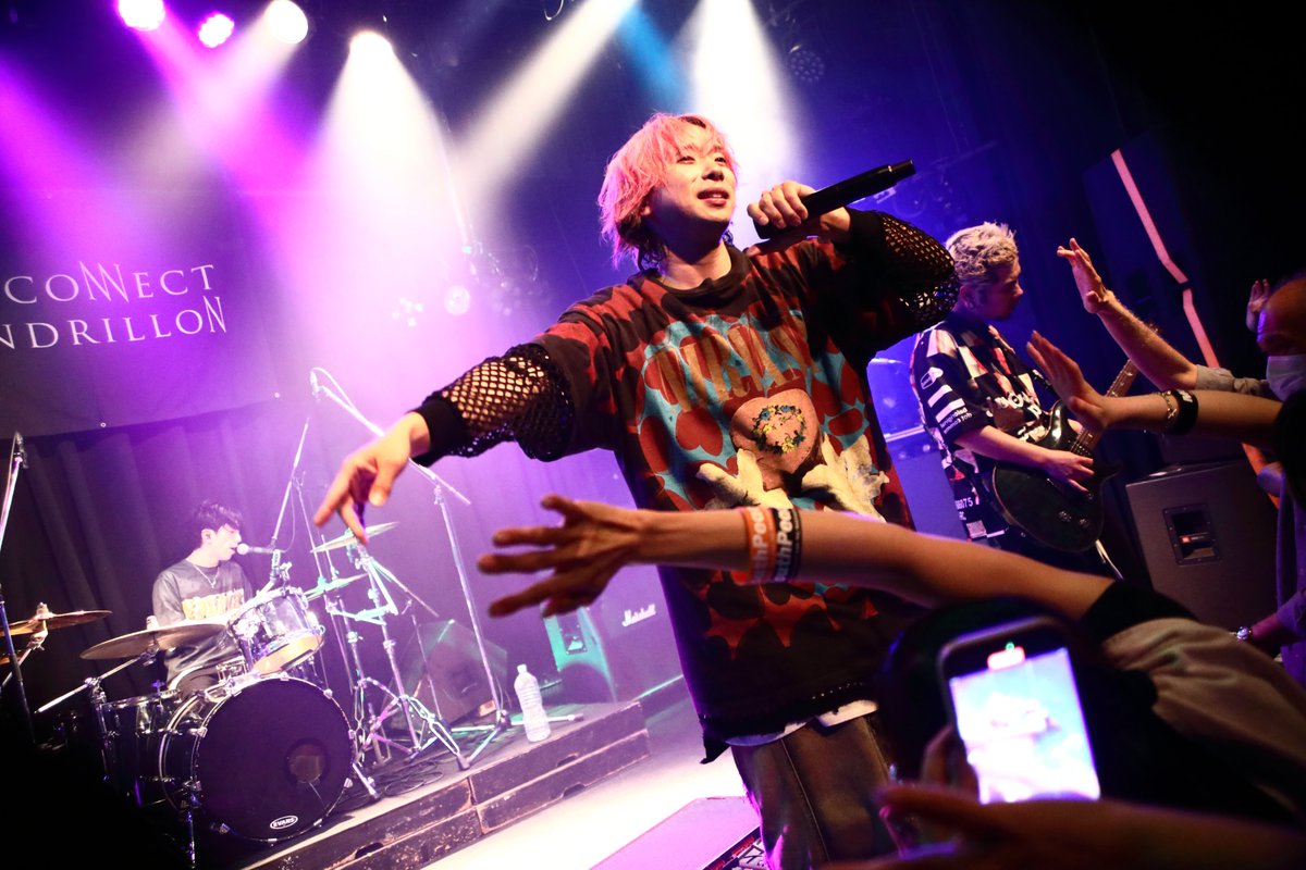 so_eins's tweet photo. HOLIDAY NEXT NAGOYA
2026.04.25
Disconnect Cendrillon 4周年LIVE
-unlimited colors-
MouthPeace 6/7
#MouthPeace
#マウピ
#ファインダー越しの私の世界
#キリトリセカイ
#写真好きな人と繋がりたい
#Live https://t.co/FNq6BzLNAV