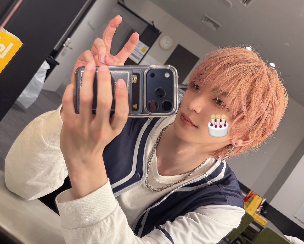 しゅーず(概念) tweet media