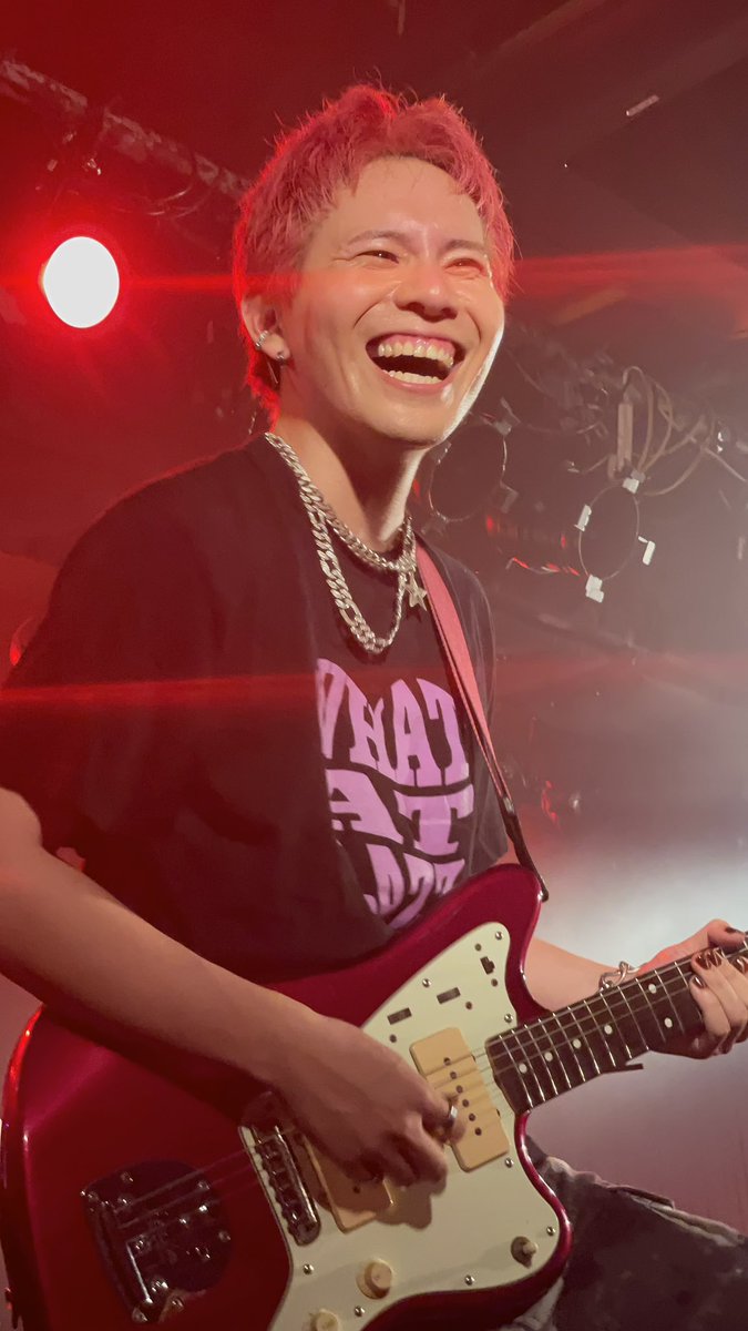 toshi_wal0919's tweet photo. ワンマン楽しかった！
ね、竿隊がめっちゃいい笑顔でした！
＃ワトラズ

@massy_wal 
@KOU79972684 https://t.co/A0sAqayyYS