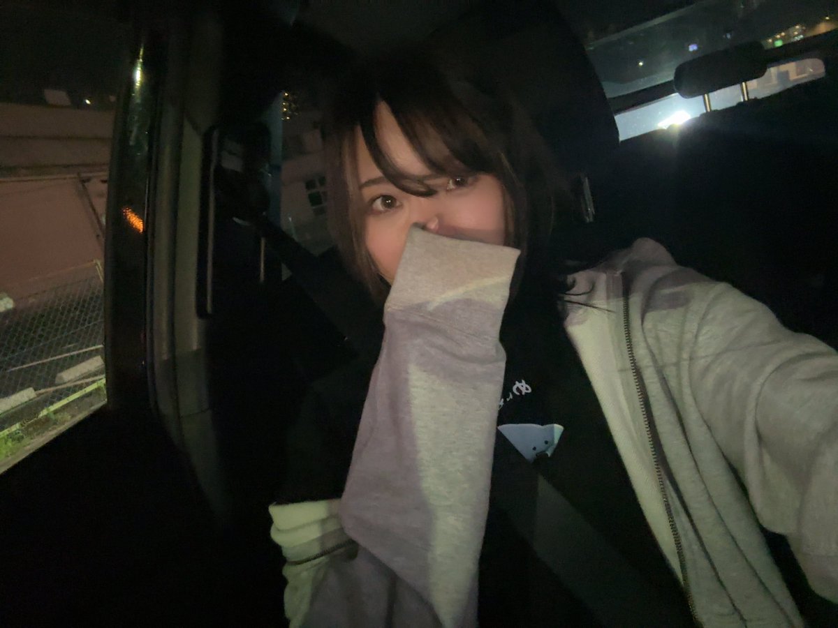 サメ tweet media