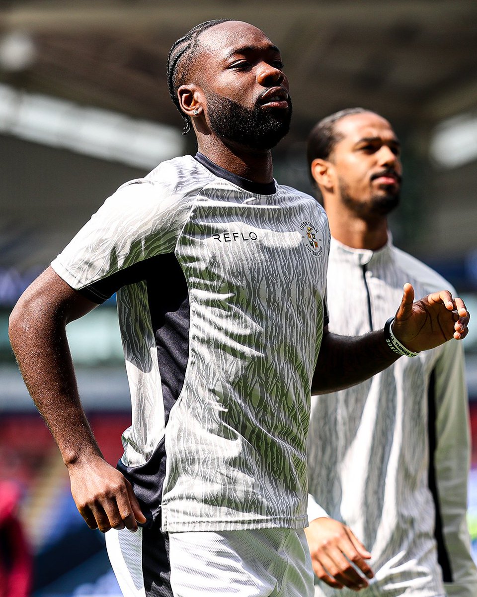Luton Town FC tweet media