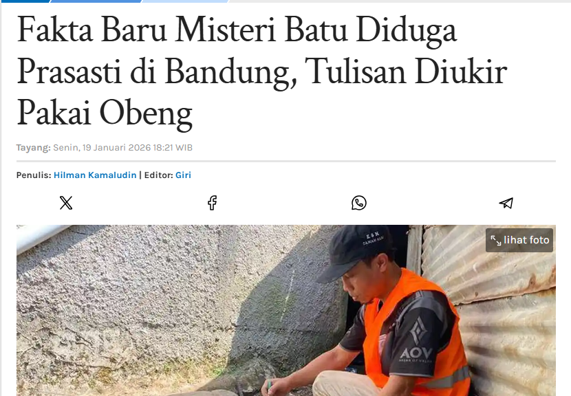 hirarinnnn5's tweet photo. I think I want to make a fake inscription. I'm thinking of going around 1.25 miles south of Banten Girang, pick the biggest stone there, and carve the word kontol (spelled "kwantwal") and ignore it for 5-10 years.
Let's see what will "future archaeologists" think of that! #njay https://t.co/ar5XdJujGT