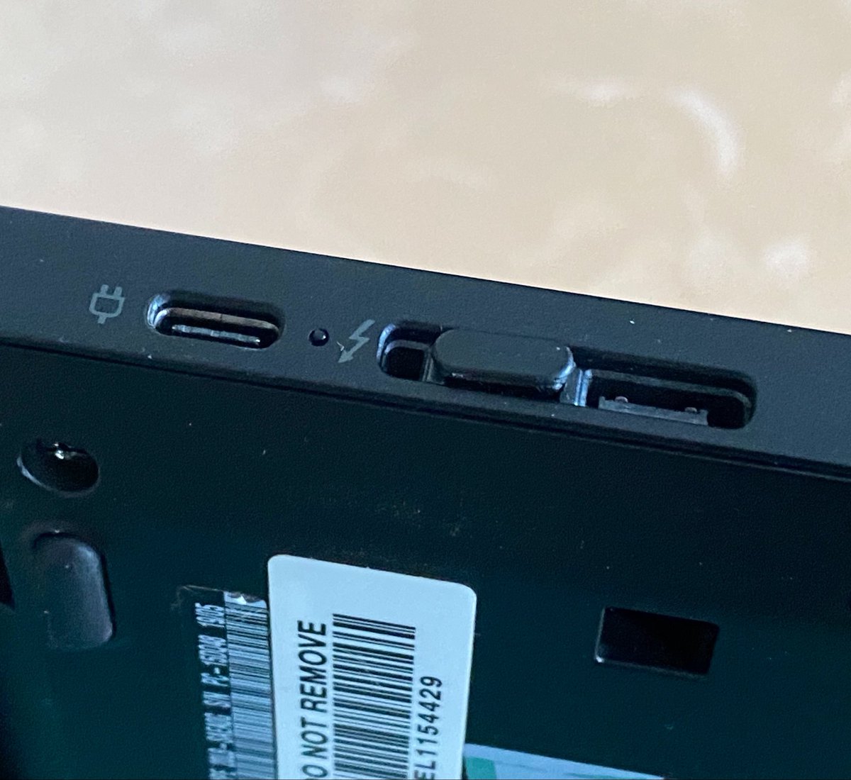 jolladevices's tweet image. Don't miss the Computer section at the J-D Store: 8th gen Thinkpads are workhorses (first test is on X280 and T480s).
With Ubuntu, but keeping the Windows license active on a partition.

See buy.jolla-devices.com/devices/comput…
...

#thinkpad #ubuntu #windows11