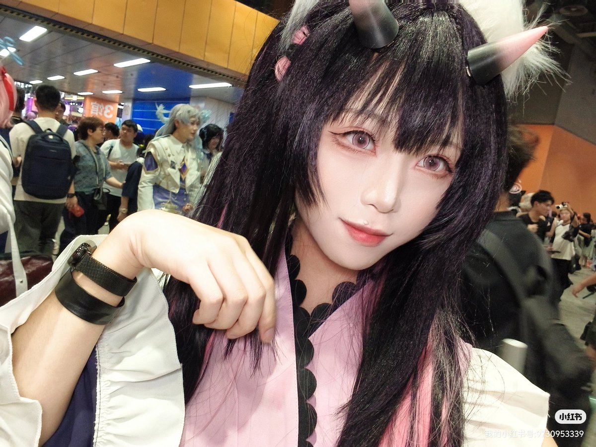 Akubi tweet media