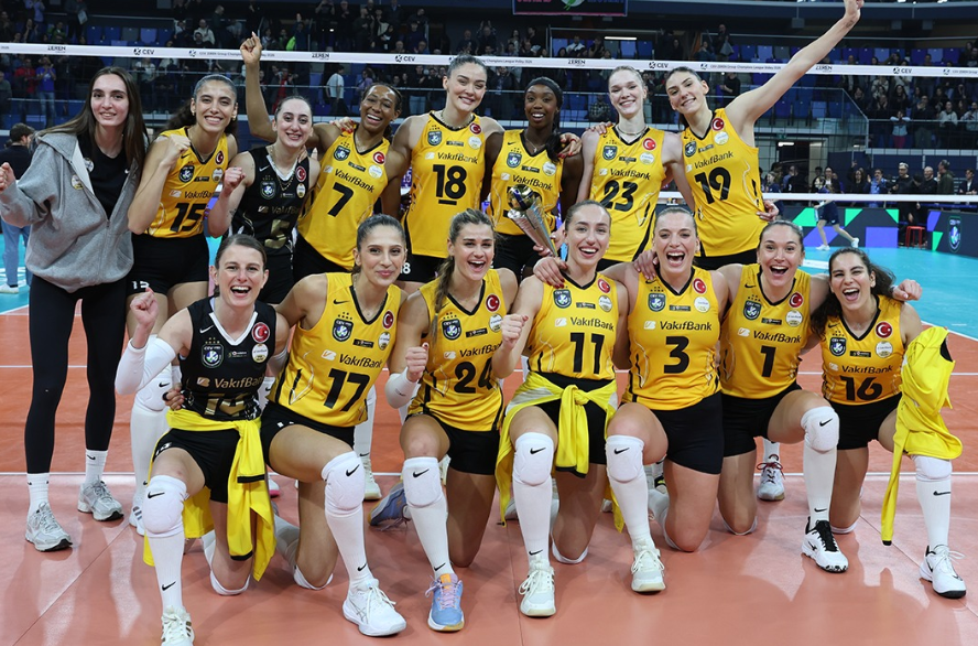 Vsever 2.0 🏐 tweet media