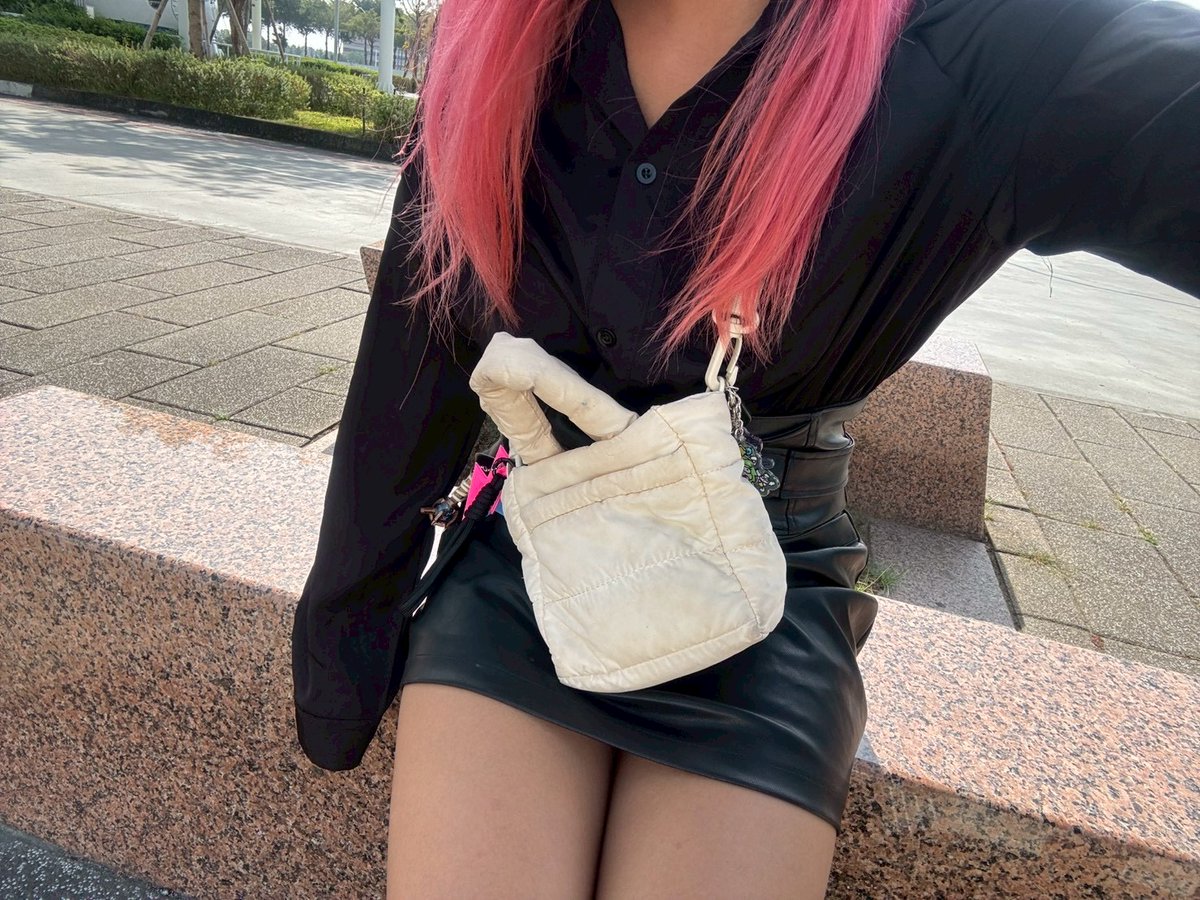 未知的花 tweet media