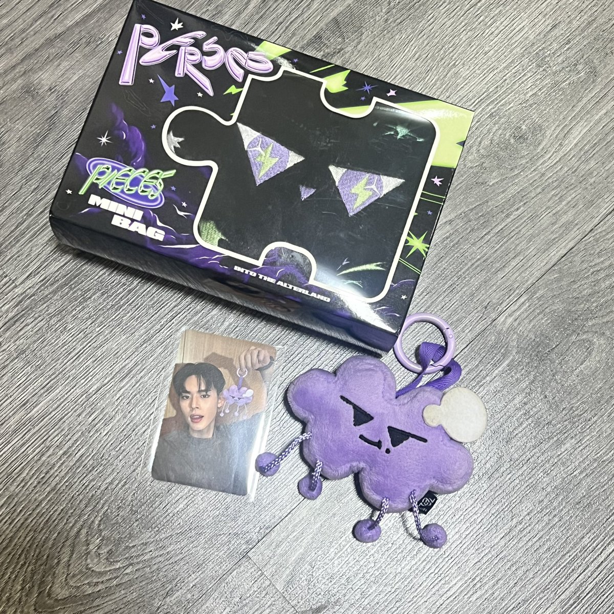 stickstamp's tweet photo. wts | พร้อมส่ง🧩

Perzeez doll keyring ตุ๊กตา พวงกุญแจ การ์กพี่เน Nay
+ pieces mini bag (ไม่มีการ์ดค่ะ)

- ไม่ขายแยก ขายคู่เท่านั้น
790.-฿ ค่ะ พร้อมโอนลดได้ค่ะ❣️

(พกจ พี่เนไม่เคยอาบน้ำ เคยพาออกไปข้างนอก 3 ครั้งค่ะ)

สนใจ dm or mt ได้เลยนะคะ🙇🏻‍♀️
#ตลาดนัดperses #PERSES_TH https://t.co/BxkJWETWGG