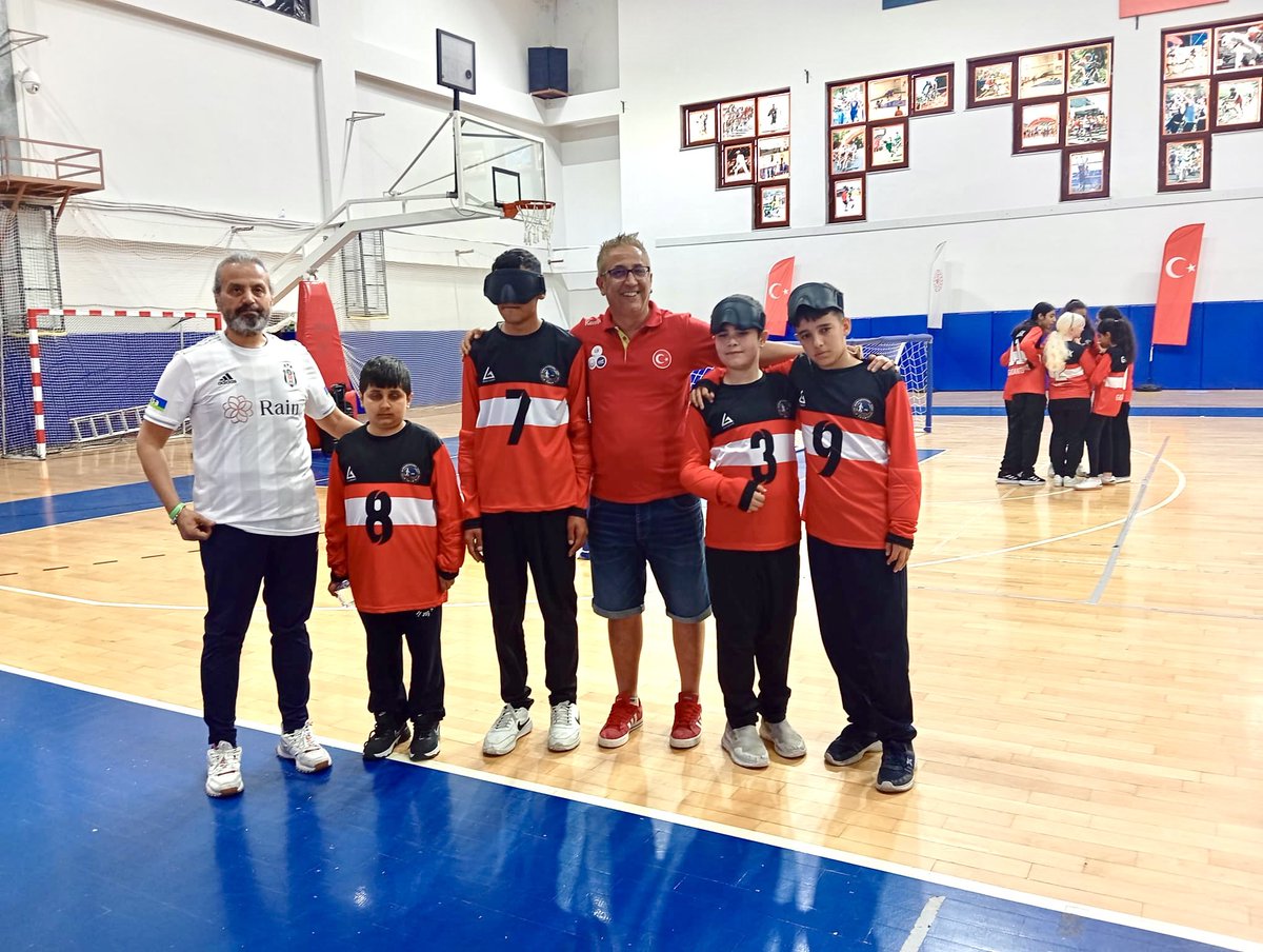 yagcioglu27's tweet photo. 27 Nisan 1 Mayıs 2026 tarihlerinde Alanya'da düzenlenen Okullararası Goalball Türkiye Şampiyonasında Okulumuz GAP Görme Engelliler Ortaokulu Kızlarda Türkiye Şampiyonu, Okulumuz Erkek takımı ise Türkiye 4. sü olmuştur. https://t.co/VyTugIN6P6