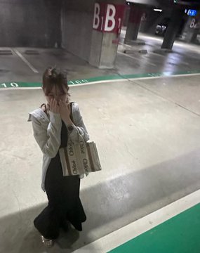 ル tweet media