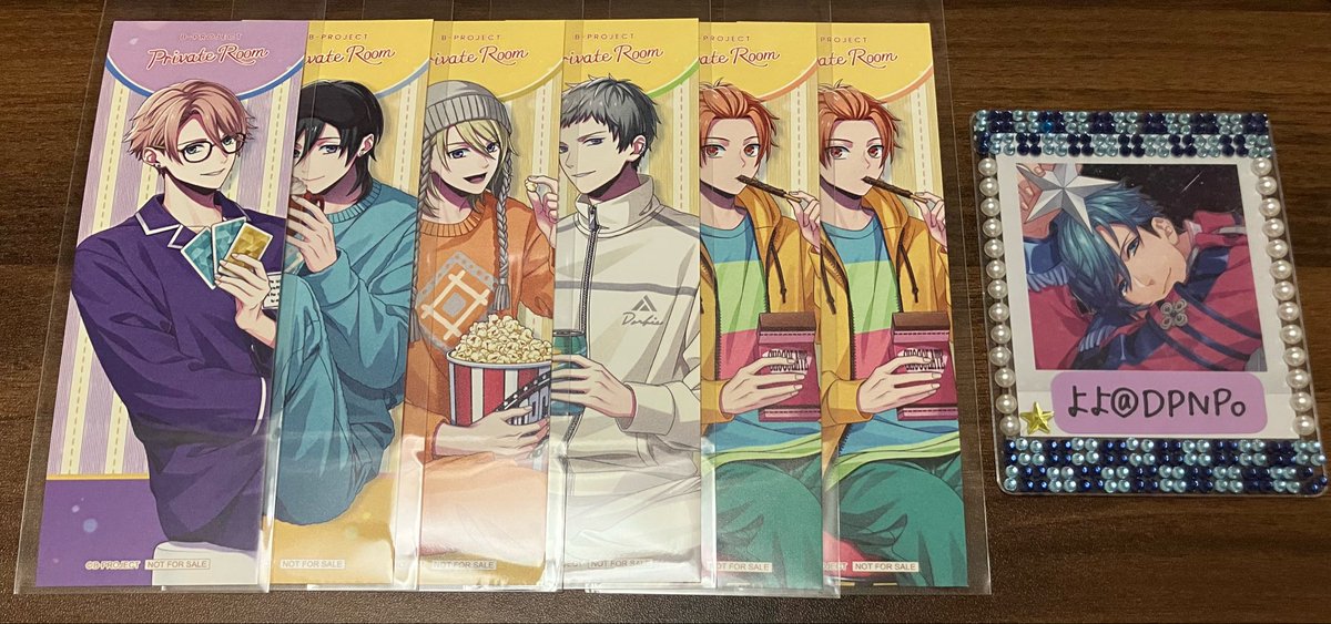 DPNPo's tweet photo. 【交換】B-PROJECT Bプロ Private Room 特典 ブロマイド エポス チェキ ホログラムステッカー

【譲】エポス 増長 唯月 遙日 不動 殿
        ブロマイド 阿修 殿
        チェキ 増長 唯月 遙日
        ステッカー 阿修

【求】愛染

郵送。お気軽にお声掛けください。よろしくお願いいたします◎ https://t.co/JboVMsbkjd