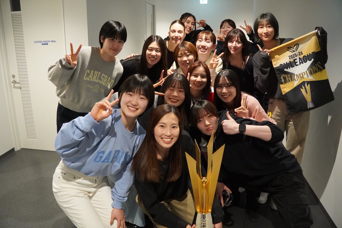 springsofficia1's tweet photo. SPRINGS FanFes2026🤝💙

ご来場いただいた皆さま、ありがとうございました✨お楽しみいただけましたか😌⁉️

約750名のスプリングスファミリーの皆さまにお集まりいただき、笑顔あふれる、楽しい時間を過ごすことができました💙

今シーズンは、
「スプリングスファミリーなしでの優勝はなし」
そう言い切れるシーズンでした。

たくさんの愛と、熱く温かいご声援をありがとうございました📣

#SVリーグ #バレーボール #佐賀 #鳥栖