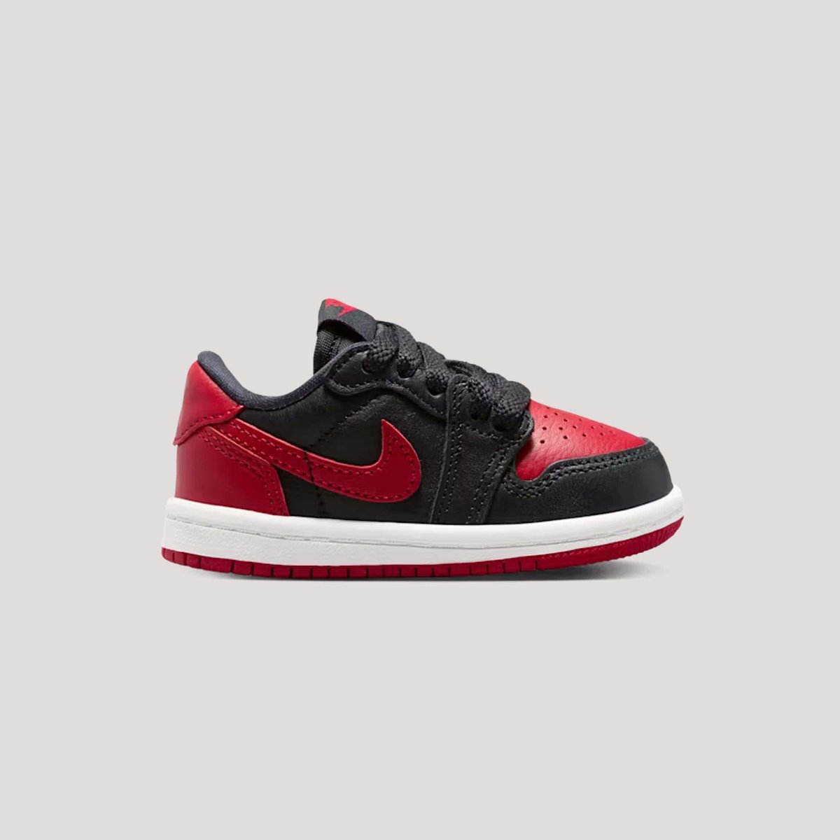 KicksFinder's tweet photo. Ad: NOW LIVE!
TD Air Jordan 1 Retro Low OG "Banned"

Nike US https://t.co/A3bOLPiB7B
FTL https://t.co/IoCOoSROYI
CH https://t.co/T6yTBicm5k
Snipes USA https://t.co/vRV5HCW2zh
SP https://t.co/7L28q4KKi9
Kids FTL https://t.co/Ie8xRnWUCM
JD https://t.co/exQhdk2K6u
FNL https://t.co/7XWdNxoPPK
