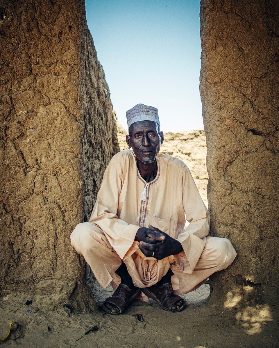 BallProject's tweet photo. Prayer Alert:

Pray for peace in the Central Sahel: Mali, Niger, Burkina Faso. Over 3.3 million people have been displaced by insecurity. Join our movement in prayer and share. https://t.co/X1eohoqgGB

Photo: @seansheridan via @mercycorps https://t.co/tPxXA5Q8E3