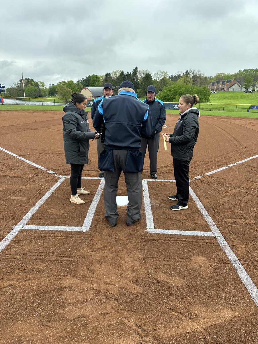 PAC_Athletics's tweet photo. We're ready for Day 2 of the 2026 PAC Softball Tournament. Game E at 10 am is an elimination game between No. 4 @HiramAthletics and No. 6 @SVC_Bearcats !
Watch all four games today live on the @PACSports Network at https://t.co/5E5MLYwdDw!
#pacsb #d3sb https://t.co/smF9ZgHPX0