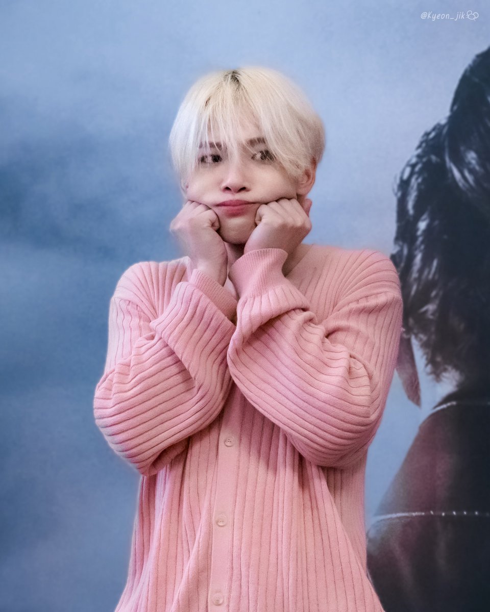 뮤찍 tweet media