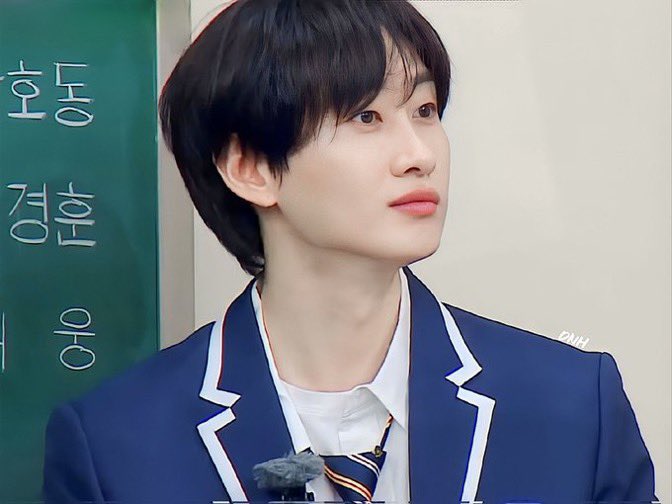 냐 tweet media