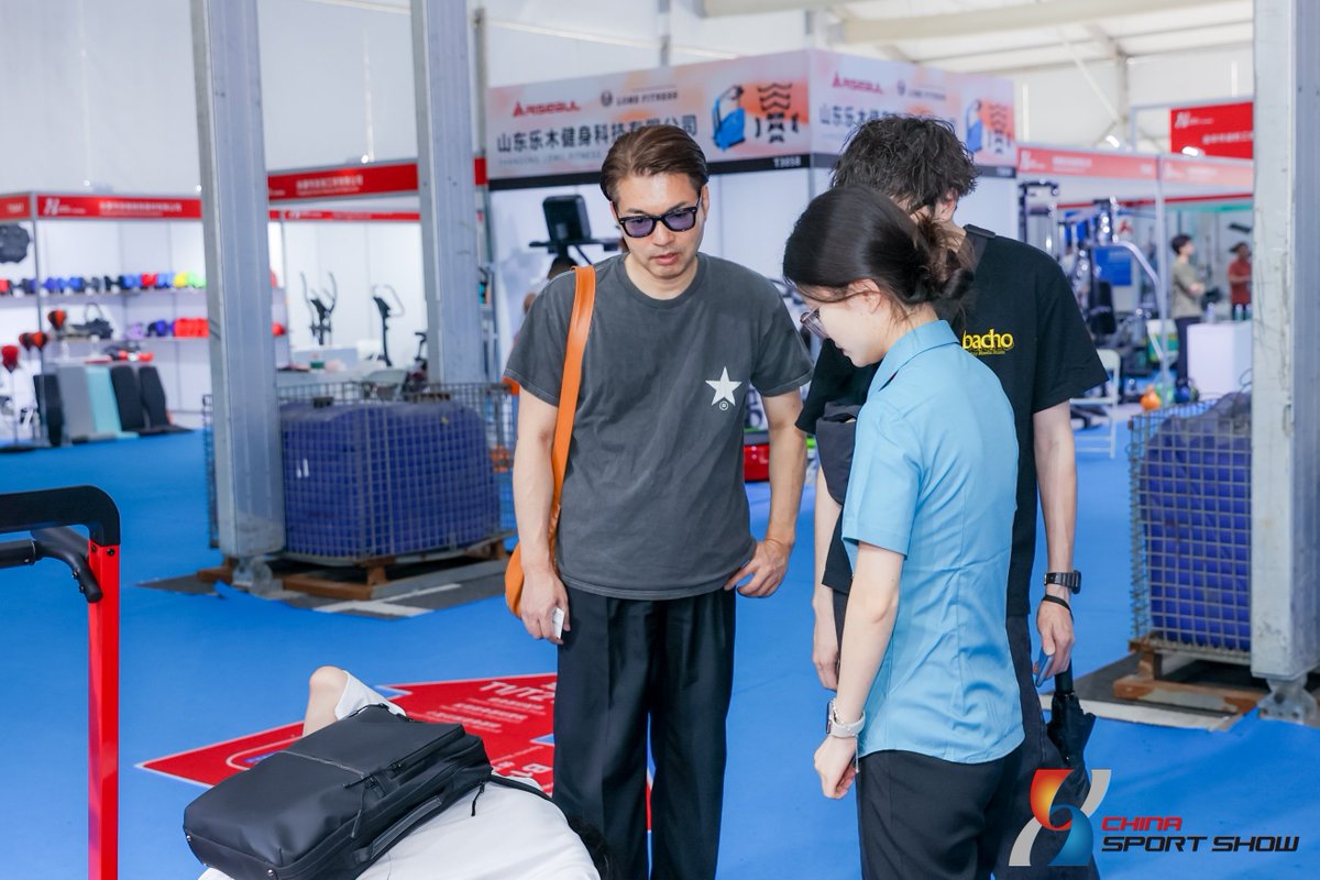 ChinaSportShow's tweet image. [Show News] China Sport Show 2026 | SPORTS CONSUMPTION &amp;amp; SERVICES SECTION | Section Highlights.
#chinasportshow #chinasportshow2026 #hiking #SportsInnovation #rockclimbing #FitnessEquipment #campinggear
For more👇:
facebook.com/chinasportshow…