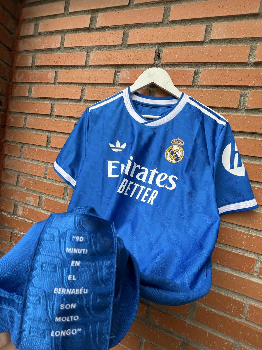 FerCamisYFutbol's tweet photo. 🔵👑 CAMISETA REAL MADRID THIRD 2025/26 • PLAYER VERSION • TALLA L
Una de las camisetas más especiales de los últimos años. ✨
ncial. ⚽🔥
“90 minuti en el Bernabéu son molto longo”,
#RealMadrid #HalaMadrid #AdidasOriginals #PlayerVersion #LaLiga #FootballShirts https://t.co/P9DXmP9El9