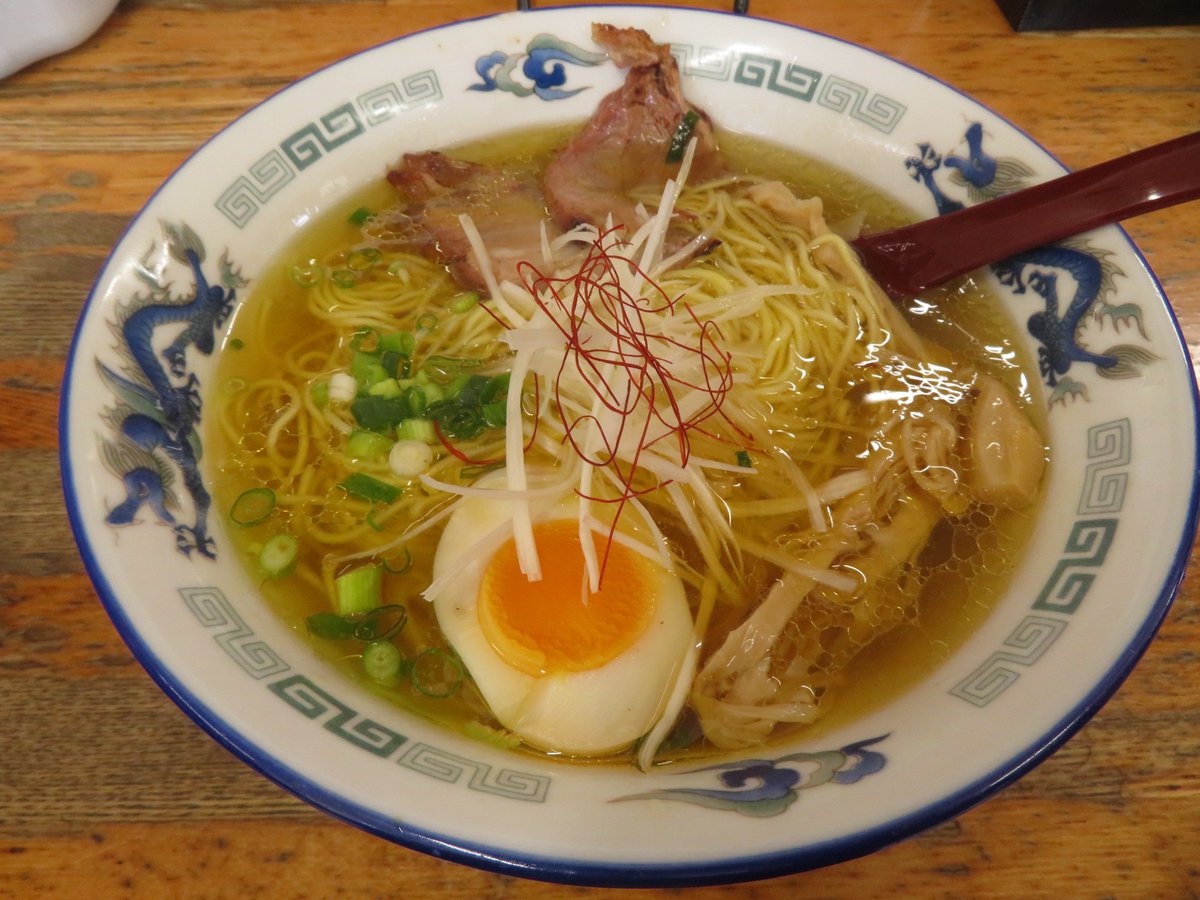 rameruyo's tweet photo. 味よし～利根
Cセット(鶏だし塩そば＋セット炒飯(小))

塩そば美味い😄
これに合わせての炒飯が秀逸✨
釜���きチャーシューが👍 https://t.co/0OwpkjcLmP