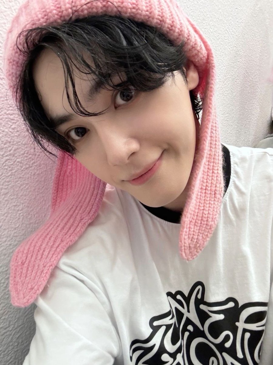 ire¹¹ tbz get it? got it ⋆˚𝜗𝜚˚⋆ tweet media