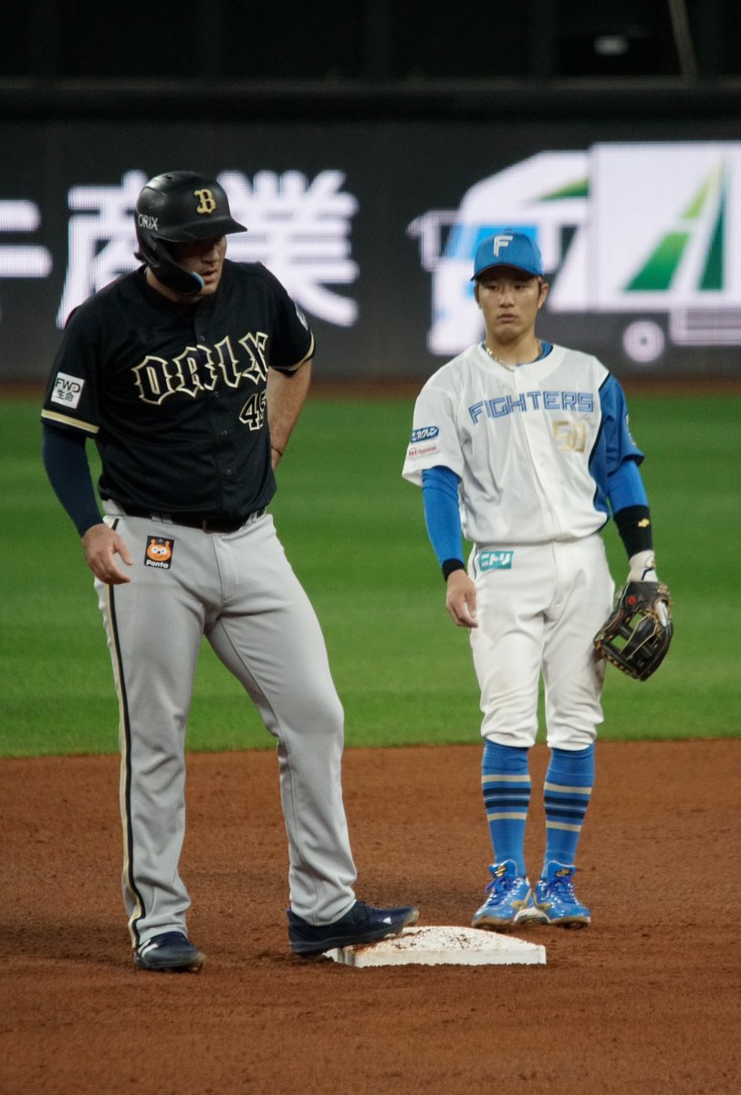 アースジェット tweet media