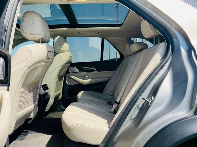 CarsAutoli68873's tweet image. MERCEDES-BENZ GLE 350 2020
Price: 80 M (Buying+Shipping+Clearing)
Call or WhatsApp: +971547006495
#autosales #automotive