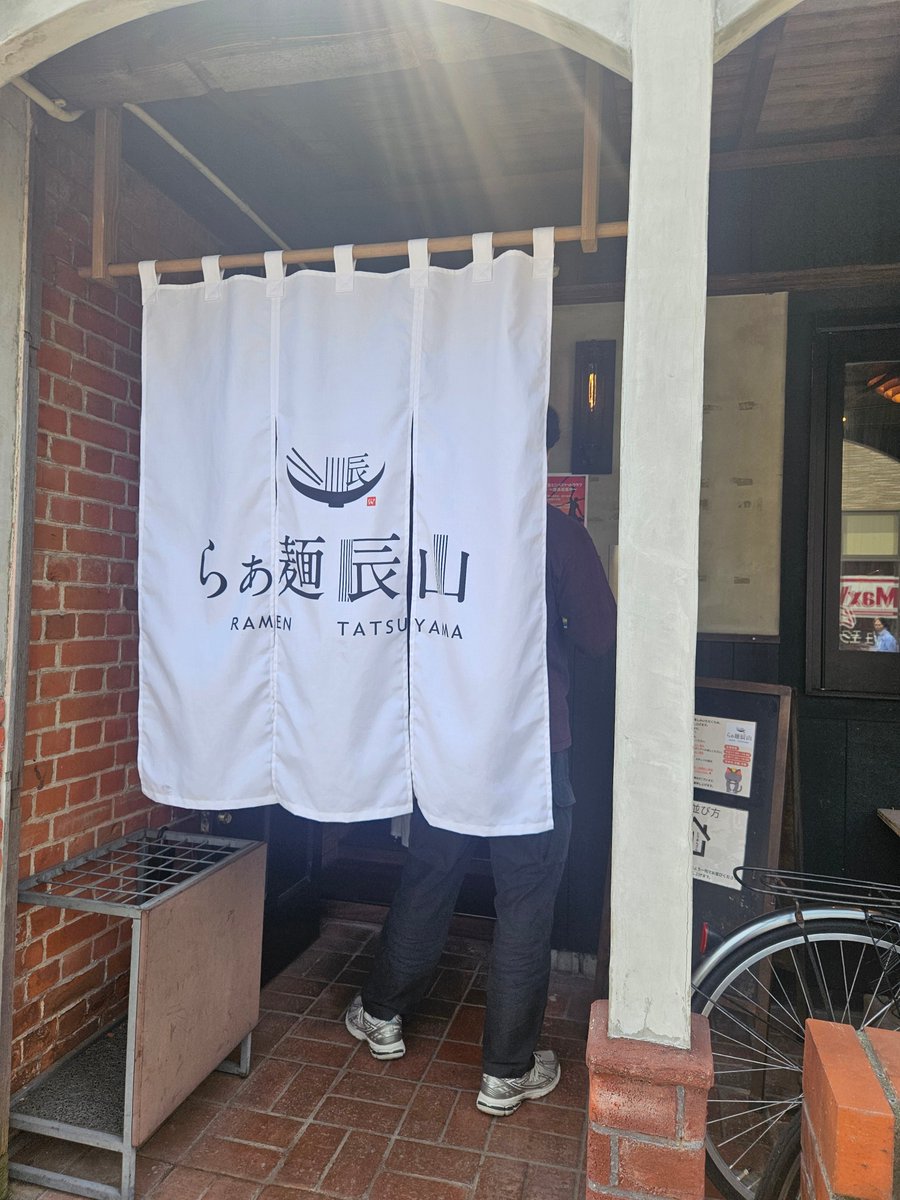 シラユキボーイ tweet media