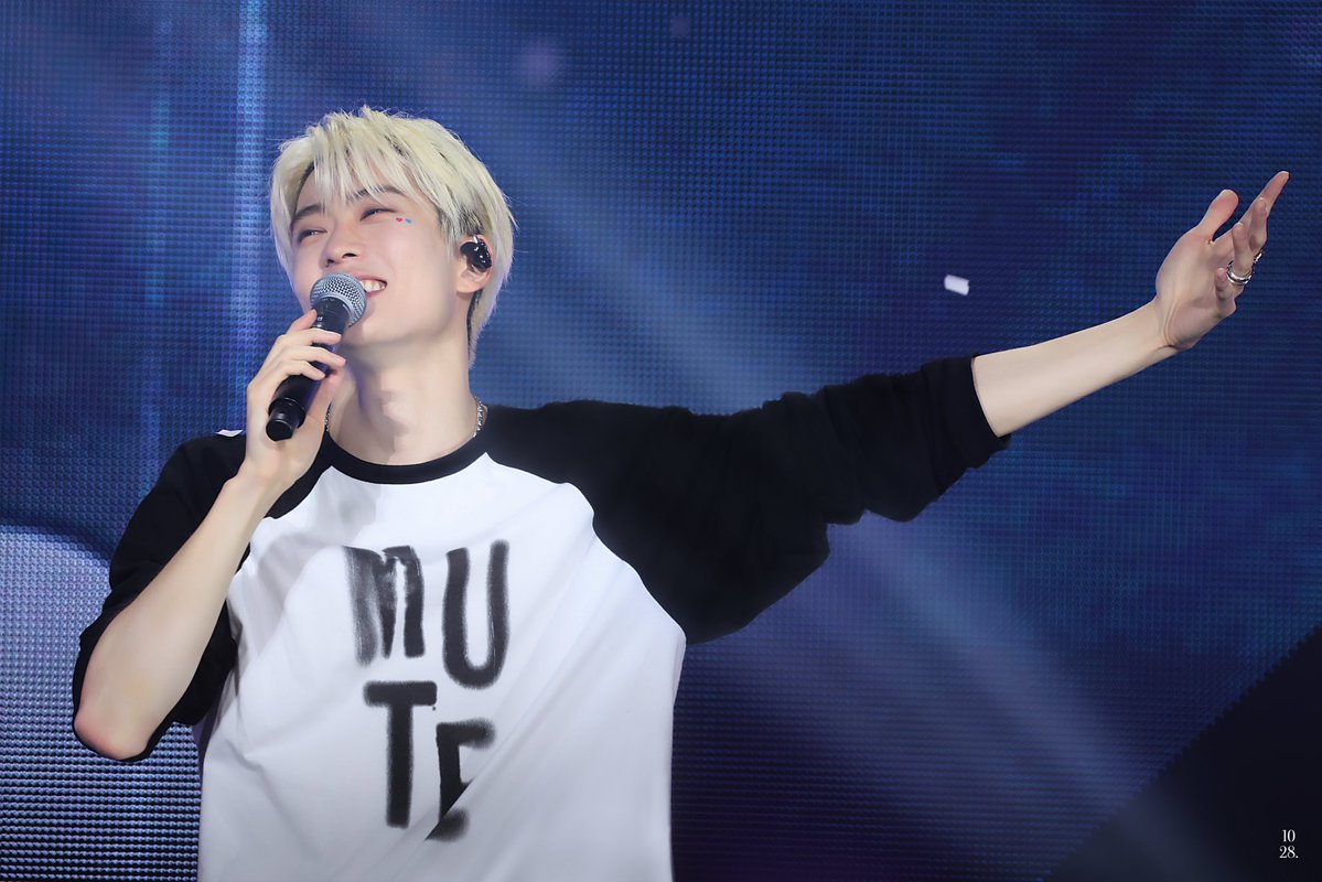 #WelcomeBack_Jaehyun
#군필복숭아_당도최고 
재혀니온당♥
