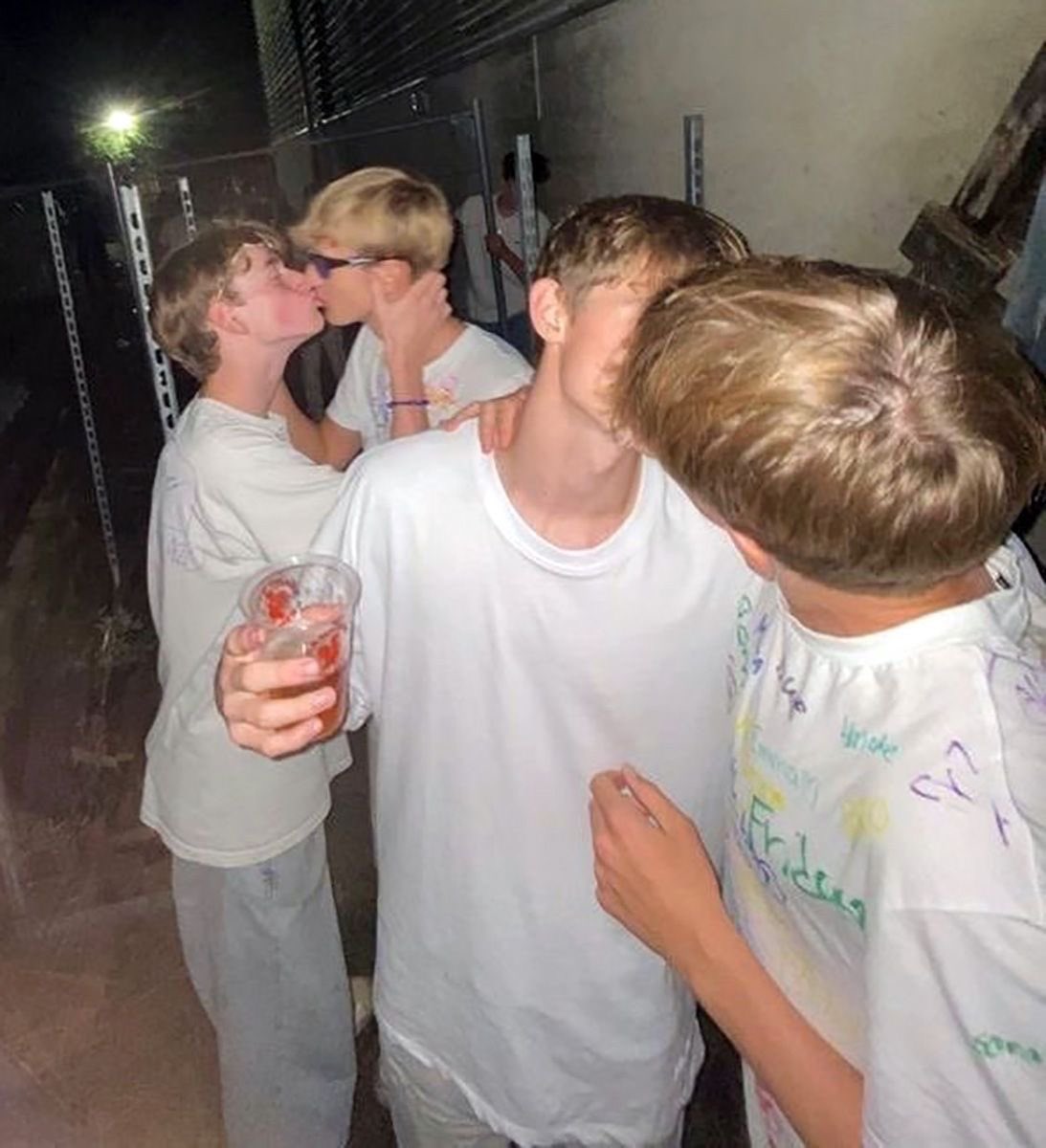 Boys 𝓵𝓸𝓿𝓮 tweet media