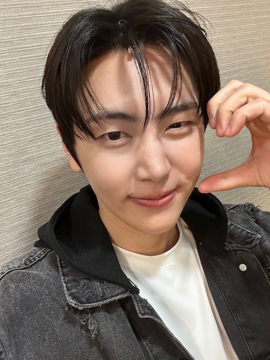 SF9_FANCLUB's tweet image. [📸] 창작가무극 &amp;lt;나빌레라&amp;gt; 

날아오른 쟁채록🩰

#SF9 #에스에프나인 #재윤 #JAEYOON #나빌레라 #채록