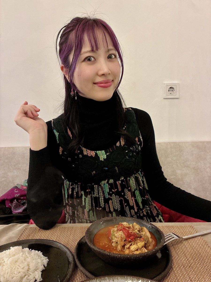 chiakicna's tweet photo. 天気がかなり怪しかったけどなんとか耐えたあ
トルコ料理、マジで全て美味しいし肉の臭みに敏感な私でも臭みがないから全部美味しく食べられる🤤
壺ケバブ、美味しすぎて毎日食べたい…

止まってる部屋、なぜか部屋の隅にバスタブがある謎スタイルでわろた笑
#カッパドキア #ギョレメ #ウチヒサール https://t.co/9zO3L9Q1b3