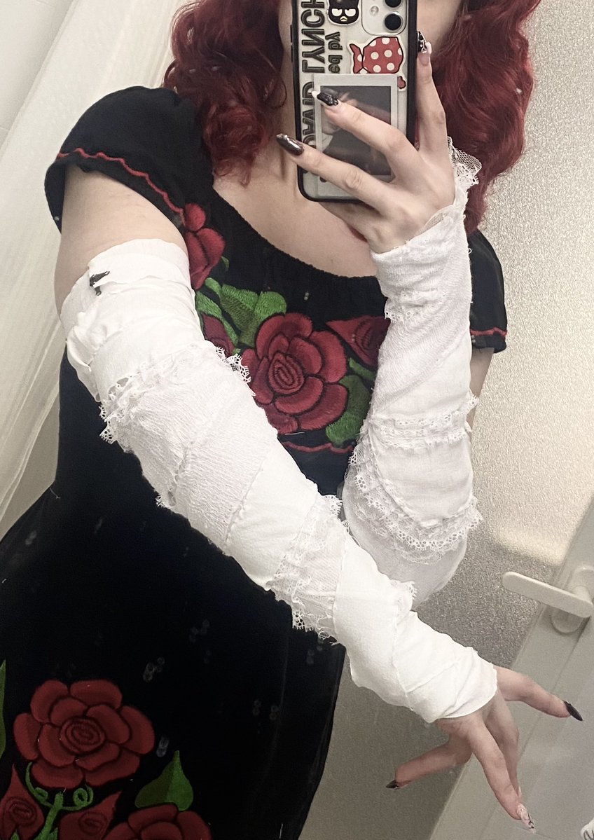 cyd/死努ྐ❤︎ tweet media