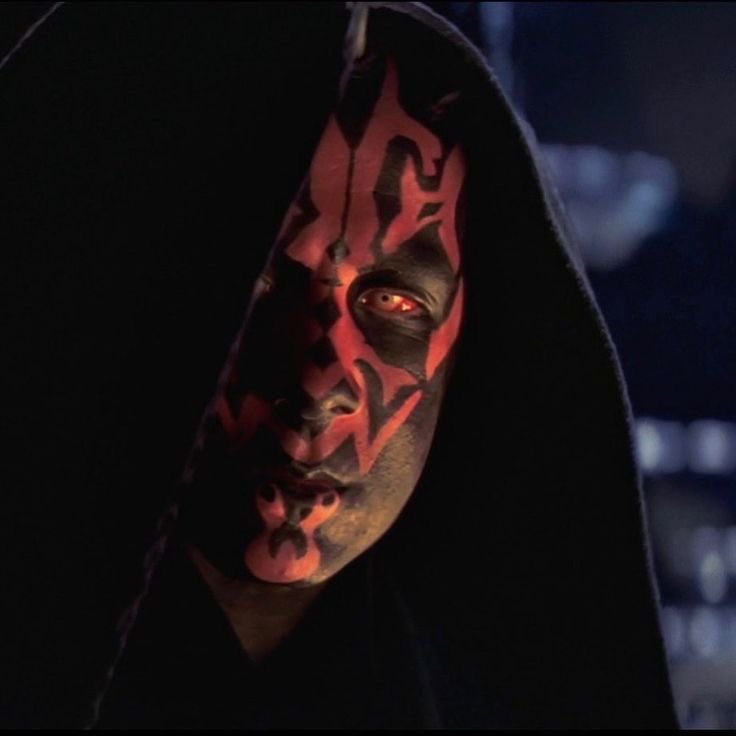 GothicXiety's tweet photo. The more I learn about Maul the sadder I get over this image. Girl you have no clue https://t.co/AUDn0rEc70